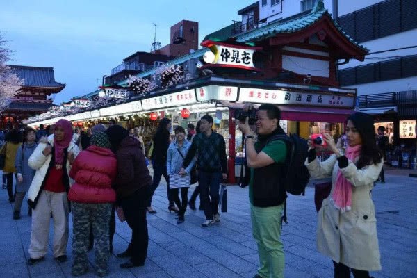 去日本旅行时 当地人为何一眼认出中国人? 中国凭借的灿烂文化和历史