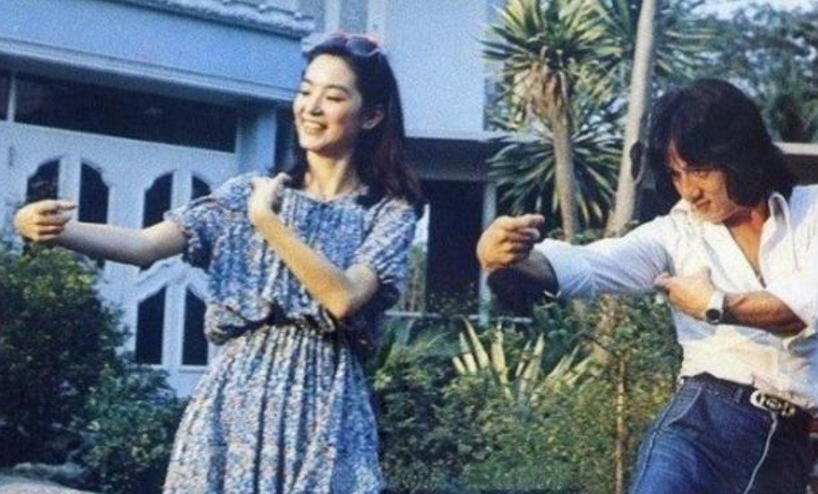 同题参见你还有两个同父异母的亲哥哥在