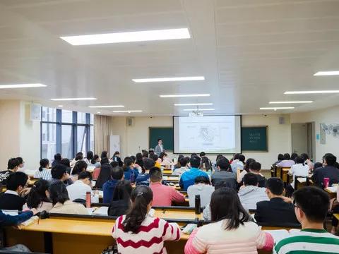 在高校工作的研究员和教授有开云手机站登录入口最新版下载区别? 当然是教师职称的最高级