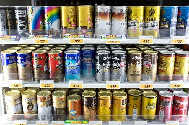 【特写】除了便宜 你为开云官网规则须知会买十几块一杯的便利店咖啡? 另一股新起之势正在为争夺咖啡市场而发