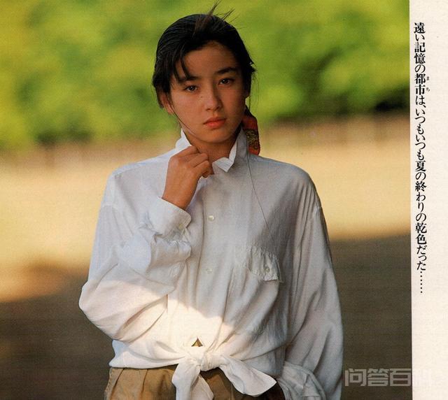 丰之岛大树的妻子则是一名漂亮的女歌手