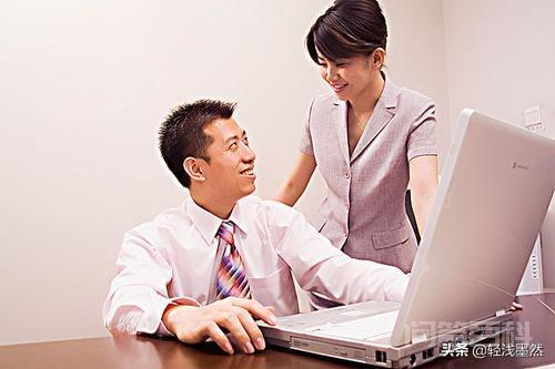 同事一起久了,会暗生情愫吗?该如何处理? 和同事在一起久了