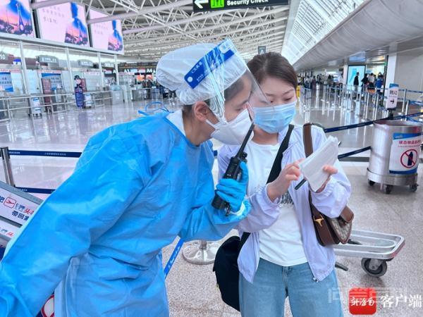 三亚开云手机站登录入口新人权益、动车站等重要关口升级疫情管控措施 新海南客户端