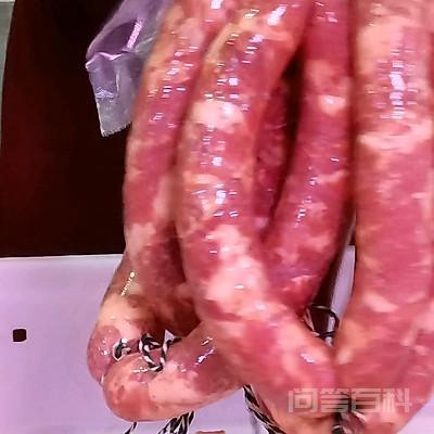 自制香肠(原味+麻辣鲜味) 夹心肉三分肥七分瘦