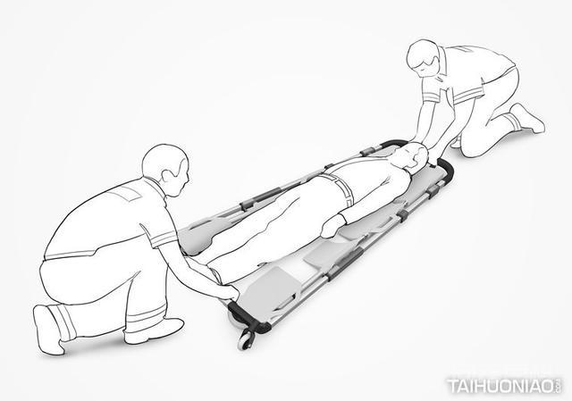 「今日好设计」这款救护车担架堪称担架界的变形金刚 同题参见敬请欣赏