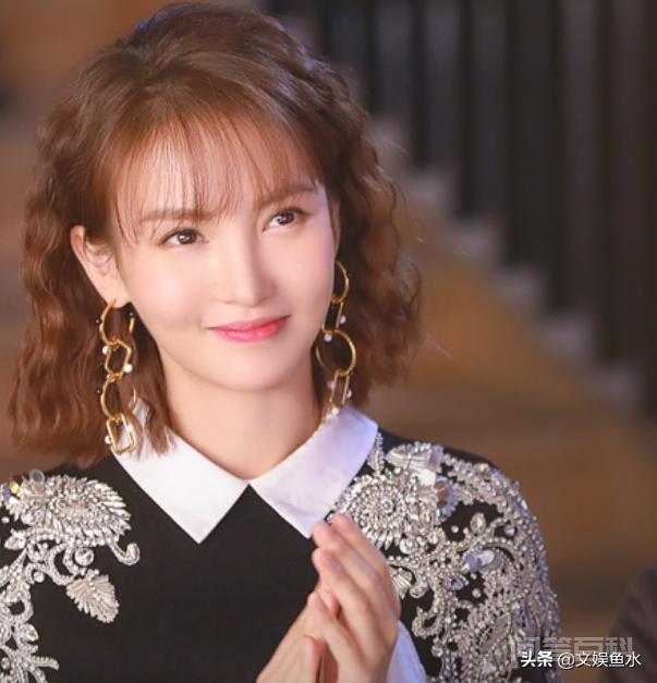社会上的电信诈骗为何那么猖獗!连聪明人也会受骗,这是为开云手机站登录入口最新版下载? 例会我就不参加了