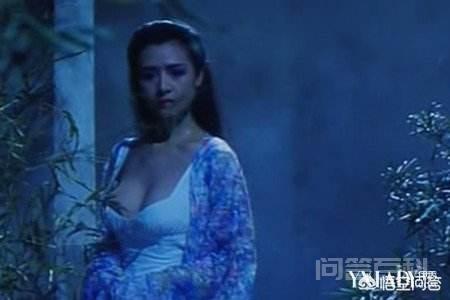 那个时候买了一大堆盗版港片VCD光盘