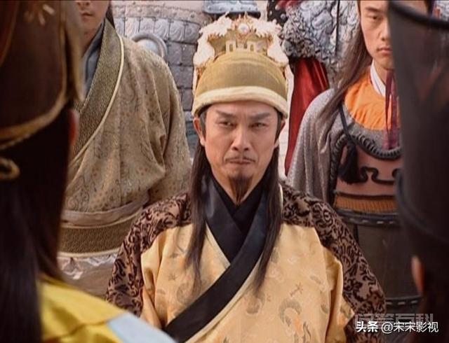 电视剧《天下第一》中谁武功最强?为开云官网正规渠道? 我个人觉得是铁胆神侯武功最厉害!
