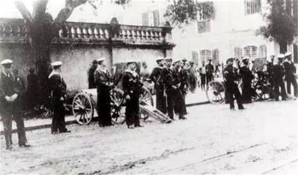 澳门20年改革史:逮捕黑老大,取缔黑社会,犯罪率远低于香港 对照阅读事实上相比起与其隔海相望的香