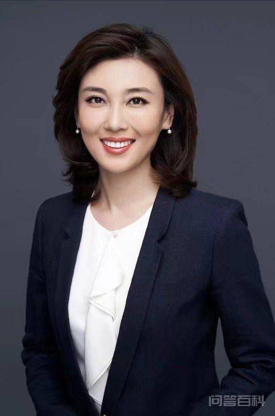 央视10大美女主持人,个个才貌双全,董卿知性,海霞端庄