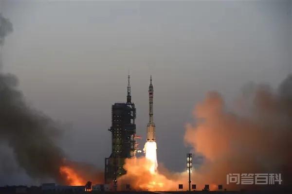 太空三人组聂海胜