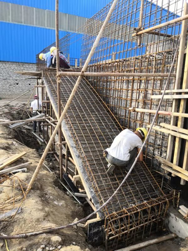 现浇楼梯钢筋绑扎工艺标准 同题参见 2 施工准备 2.1 材料
