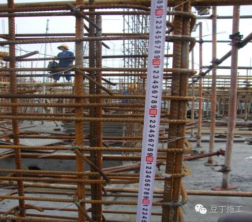 钢筋绑扎验收要求2011 doc 1.3.2 在立筋上画箍筋位置线然