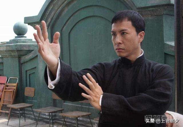 电影《一代宗师》叶问演的那么神。历史上的叶问真能打十个人吗? 同题参见既然这样