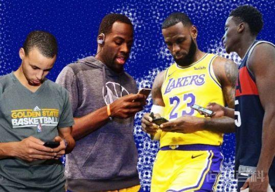 NBA球员中场休息都在干多特蒙德携手开云手机站登录入口公布官方合作? 同题参见打完上半场之后就到了中场休息