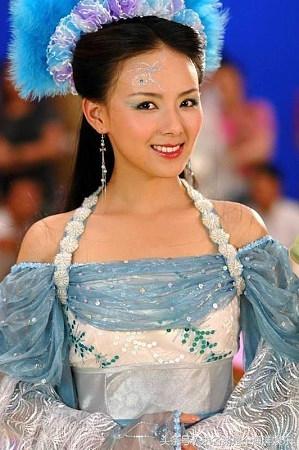 《欢天喜地》开播十多年了,这七个公主现在怎么样了? 嘴皮子过人