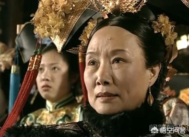 同时她还有个比较出名的封号“嘉顺皇后