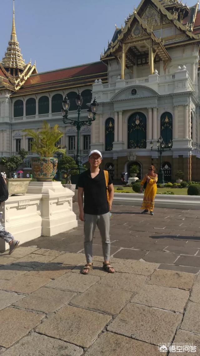 各位旅游达人,请问去泰国旅游主要看哪些景点? 一般十天以内的话基本选择几个主要区域