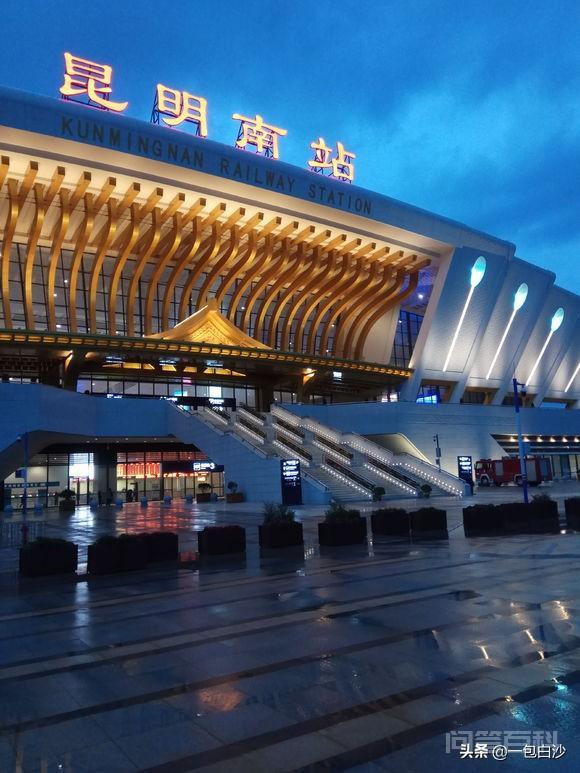 中国目前运行时间最长的高铁、动车车次有哪些? 上海虹桥全程运行15小时7分