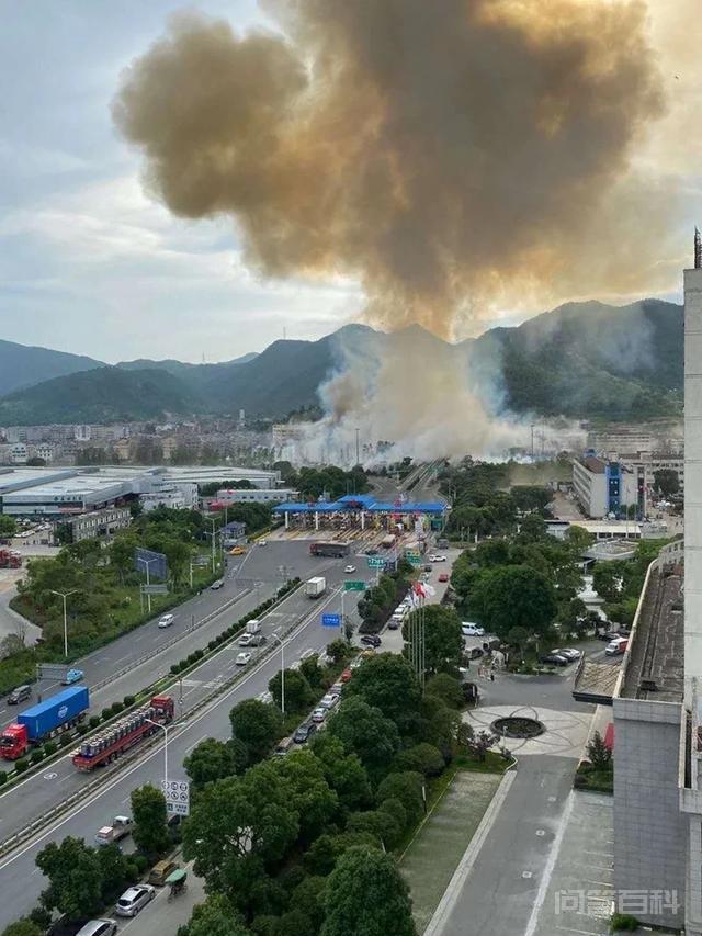 一辆满载汽油的油罐车发生爆炸,其威力有多大? 一辆满载汽油的油罐车发生爆炸