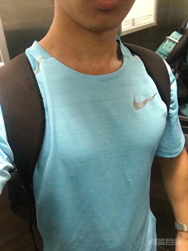90后排骨男到肌肉男的蜕变,瘦子健身可以实现逆袭人生吗? 还能一起吃完饭