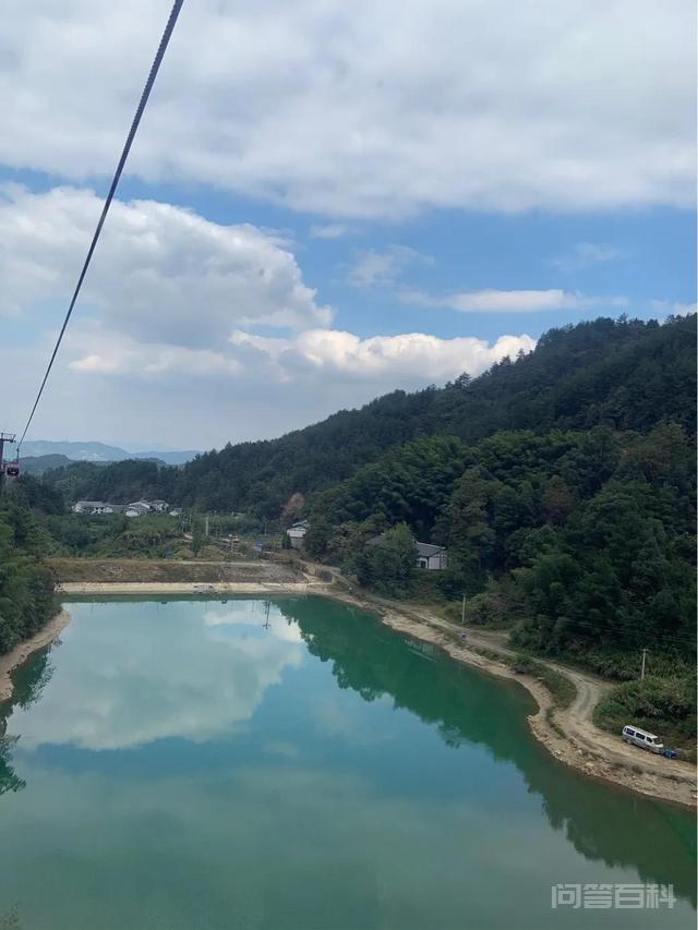 并留下墨宝“天门仙山”