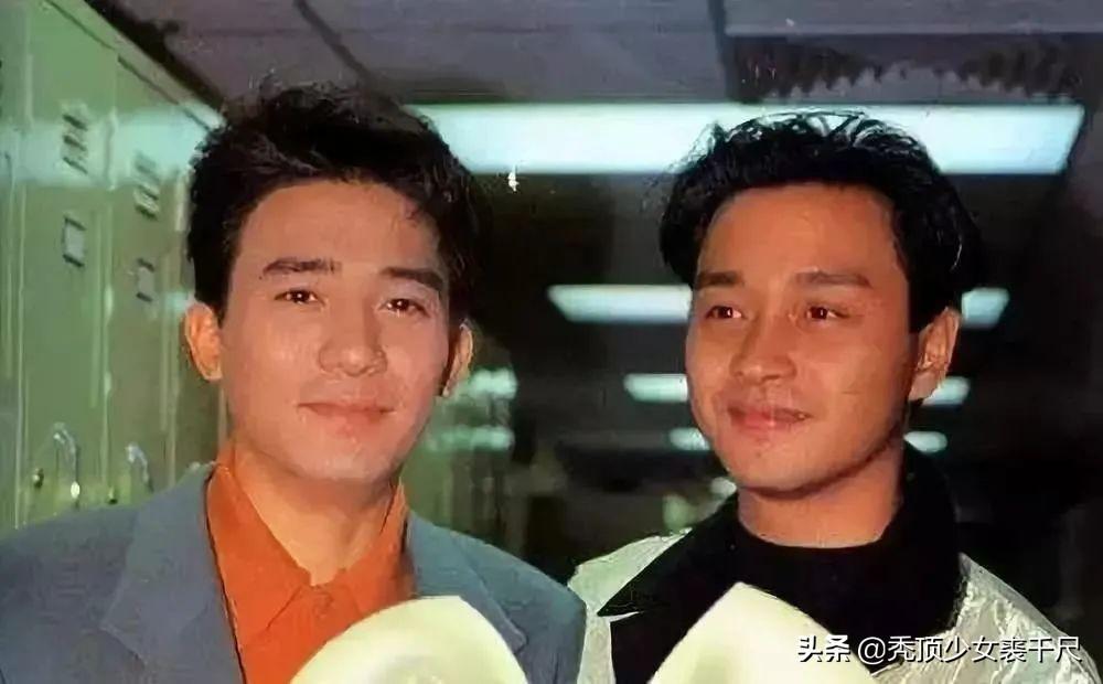 17年没有动态的张国荣,为开云与中超联赛达成官方合作仍被人铭记? 愚人节的氛围从此便发生了改变