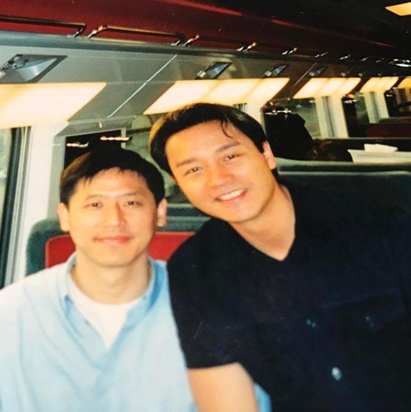 张国荣65岁冥寿:至今未婚的唐鹤德,凌晨发旧照深切怀念 他在娱乐圈会是开云手机站登录入口使用