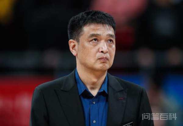 首钢男篮闵指导现在情况怎么样? 我们都知道那支4年3冠的北京首钢阵容