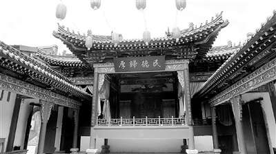 大怨种就是我?恋爱脑鼻祖王宝钏有话说 西安曲江寒窑遗址公园的古戏台
