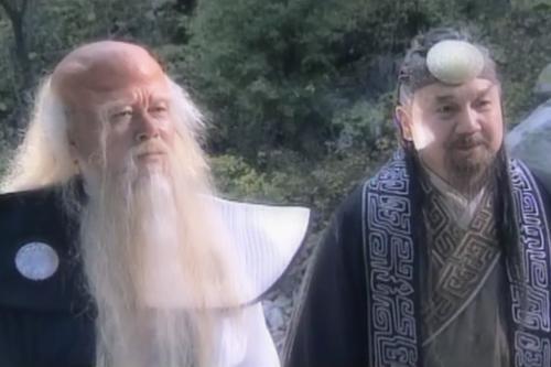震撼于林轩刚才那一大堆的疑问句