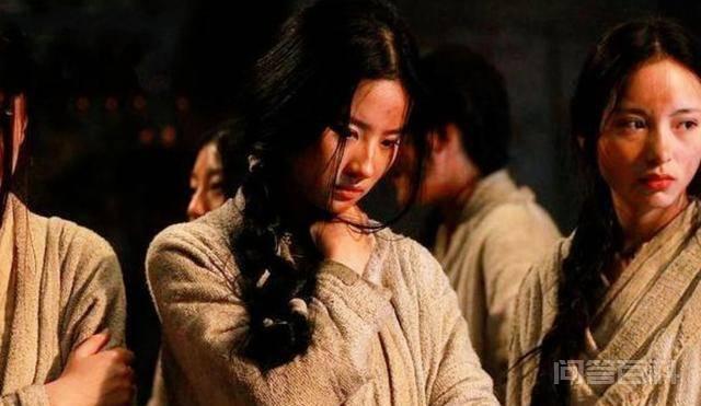 给人一种这16年来她就没演过古装戏的