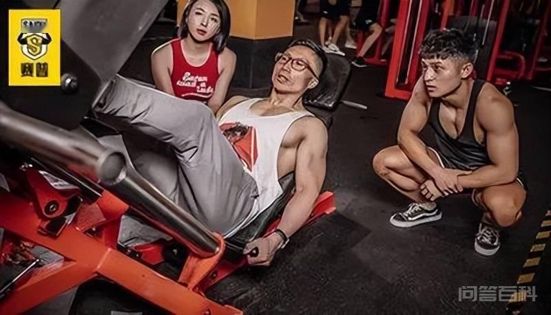 肌肉男还生病?那么壮白练了 肌肉男还生病?那么壮白练了