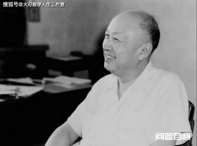 他与人交往从不摆“官架子”