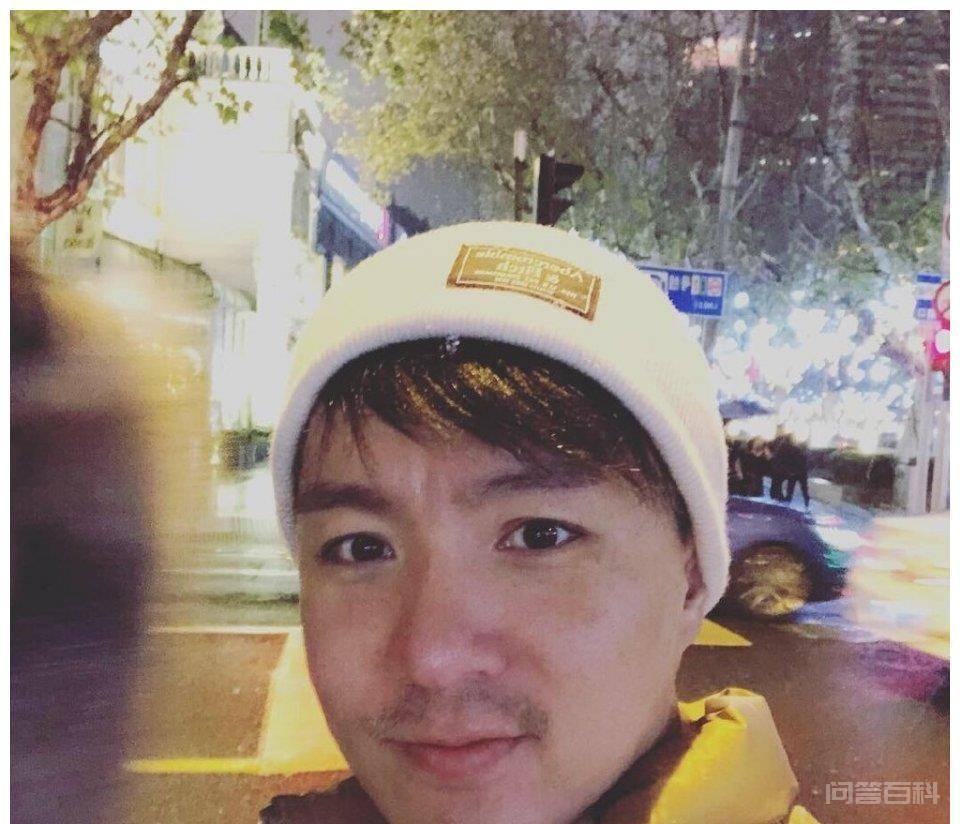 “三毛”演员25年对比照,那些你记忆中的小童星,有多少成名? 那些你记忆中的小童星