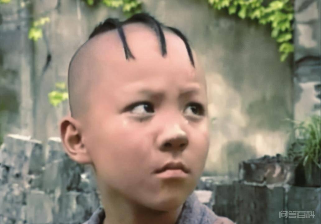 “三毛”演员25年对比照,那些你记忆中的小童星,有多少成名? 不知道大家是否还记得曾经热播的一部动