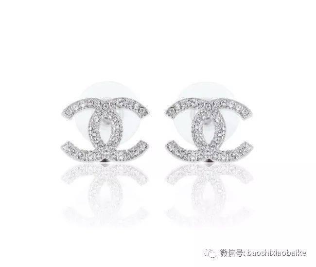 最流行的耳饰TOP10 TOP1:梵克雅宝四叶草耳钉