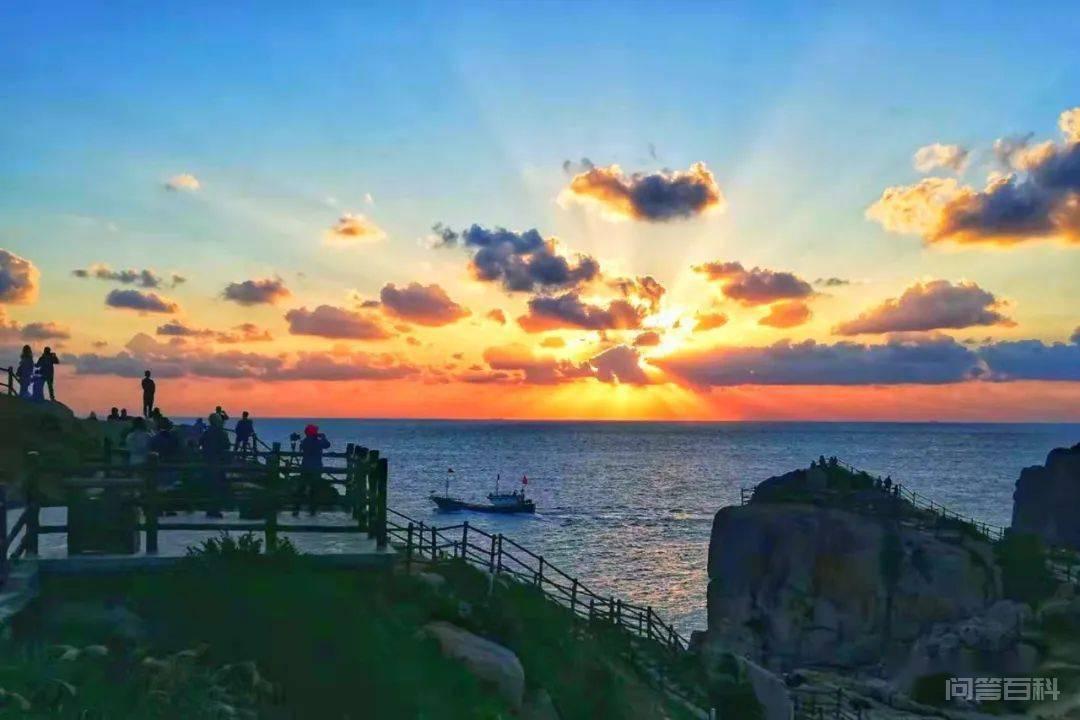 也邂逅了大海的灿烂