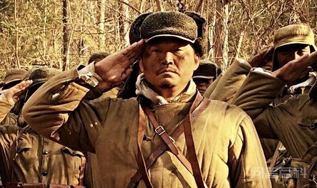 军中奇事:老兵壮烈牺牲后,无人操纵的重机枪突然咆哮起来 那是在1950年11月