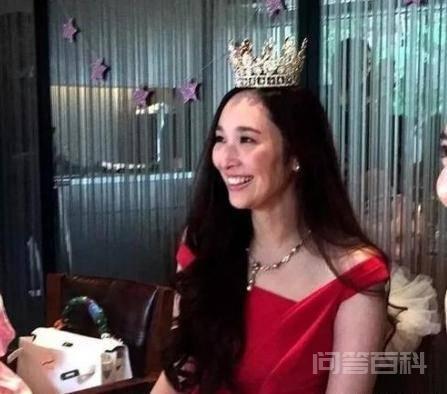 即便没有进入豪门,但吴佩慈的架势已经“赢”了! 2013年