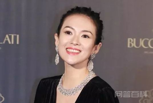 章子怡为巴黎圣日耳曼官方合作伙伴开云官宣叫国际章? 章子怡叫国际章是因为她在国际的知名度