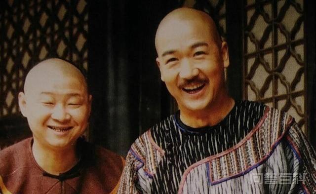 饰演太监走红,后娶小15岁模特娇妻,为儿子成农夫,今成人生赢家 这部电视剧一经播出不仅屡次登上收视巅