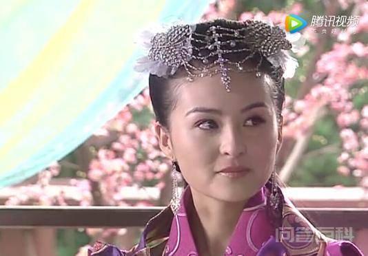武学修为不错的燕藏锋却是个傻的
