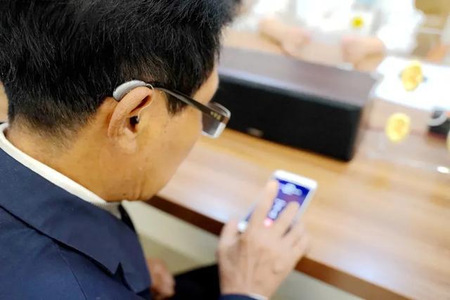 打电话有几种英文表达方式 打电话的几种情况