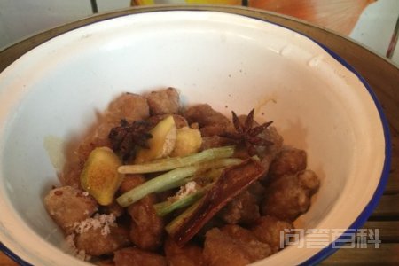 正宗四川老酥肉的做法 砂糖半小勺
