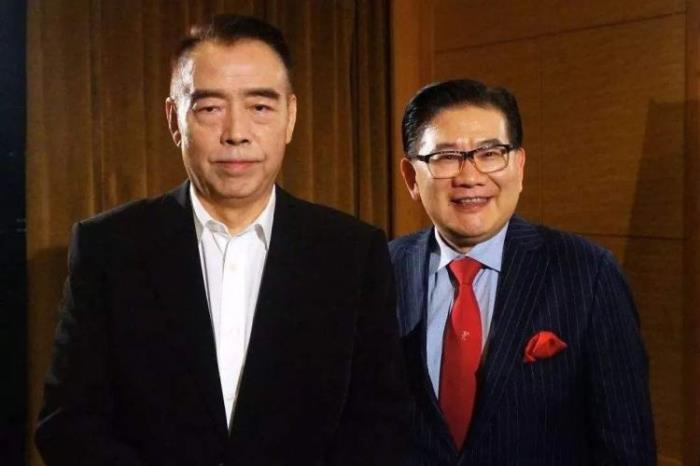 曹可凡薛之谦(上海第一主持人曹可凡为何人缘差) 这位长相敦厚