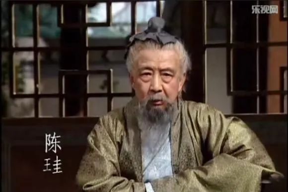 撕裂汉帝国的终极杀手——袁绍(二十) #袁术3个内容