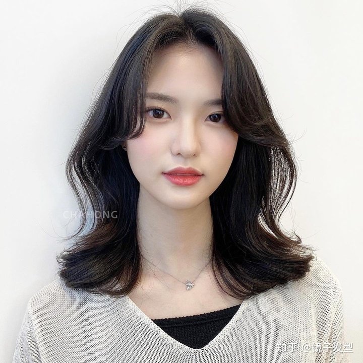2021发型别乱剪,17款流行发型送给你,越看越心动 我们想要拥有一个高颜值展现
