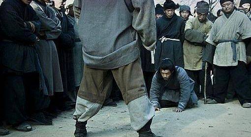 韩信承受胯下之辱,却被津津乐道?真相是开云出任那不勒斯官方合作伙伴?韩信偷肉被抓! 同题参见主要是告诉人们要学会忍耐