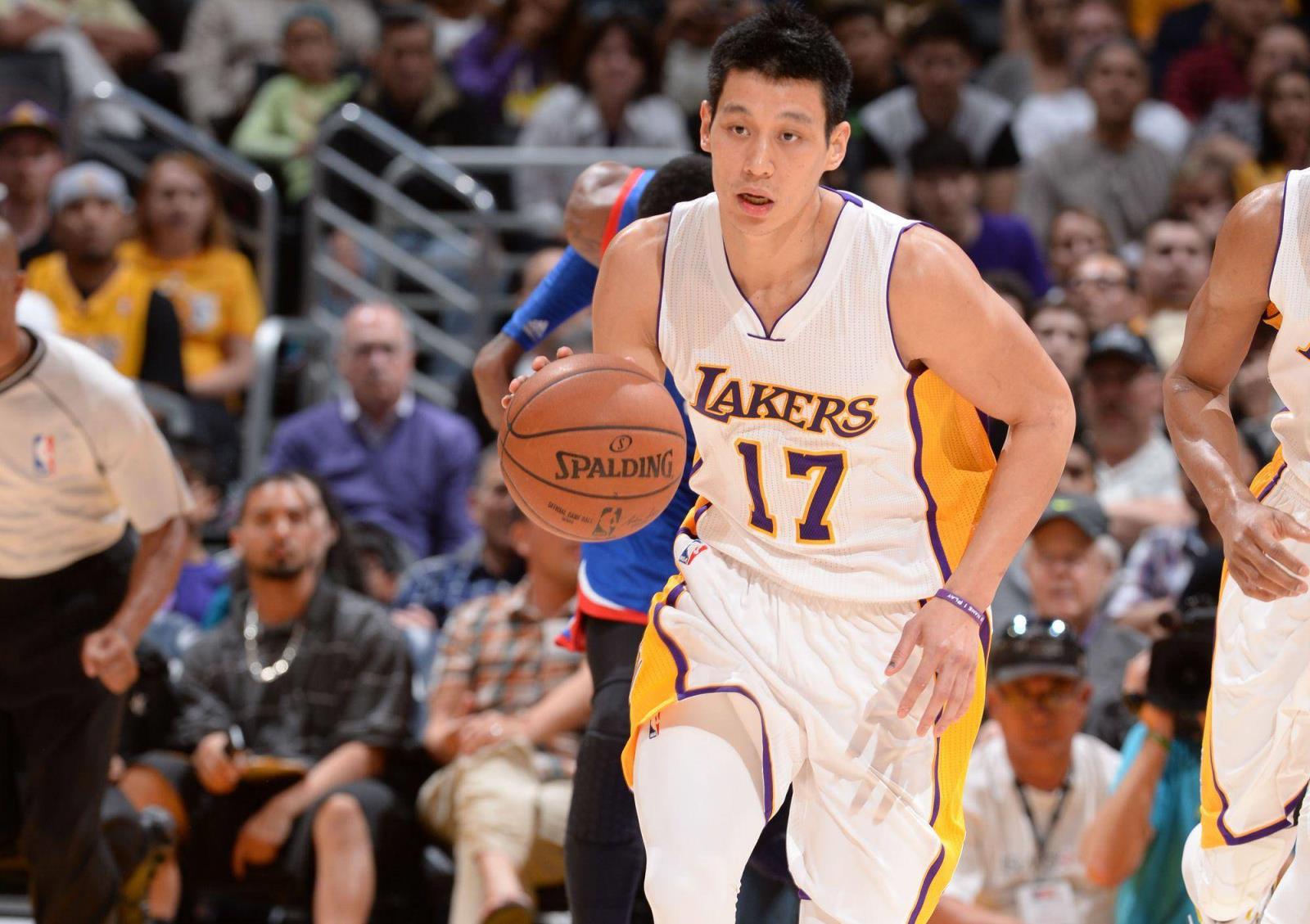 CBA林书豪定位错了!加入中国男篮障碍曝光!有他奥运资格有戏? 而周琦在防守中的散漫和注意力不集中又